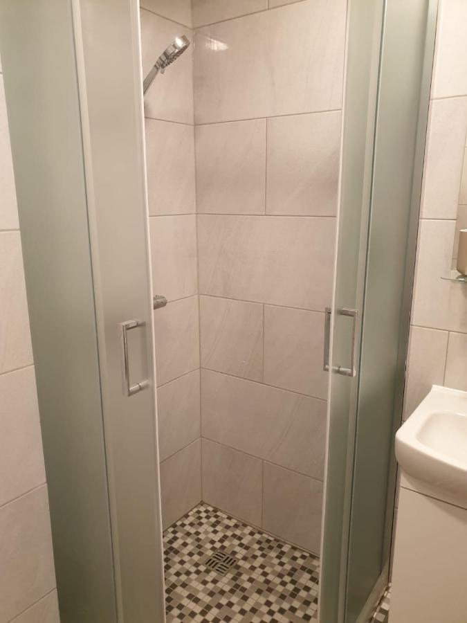 Studio Rent In Зарасай Екстериор снимка